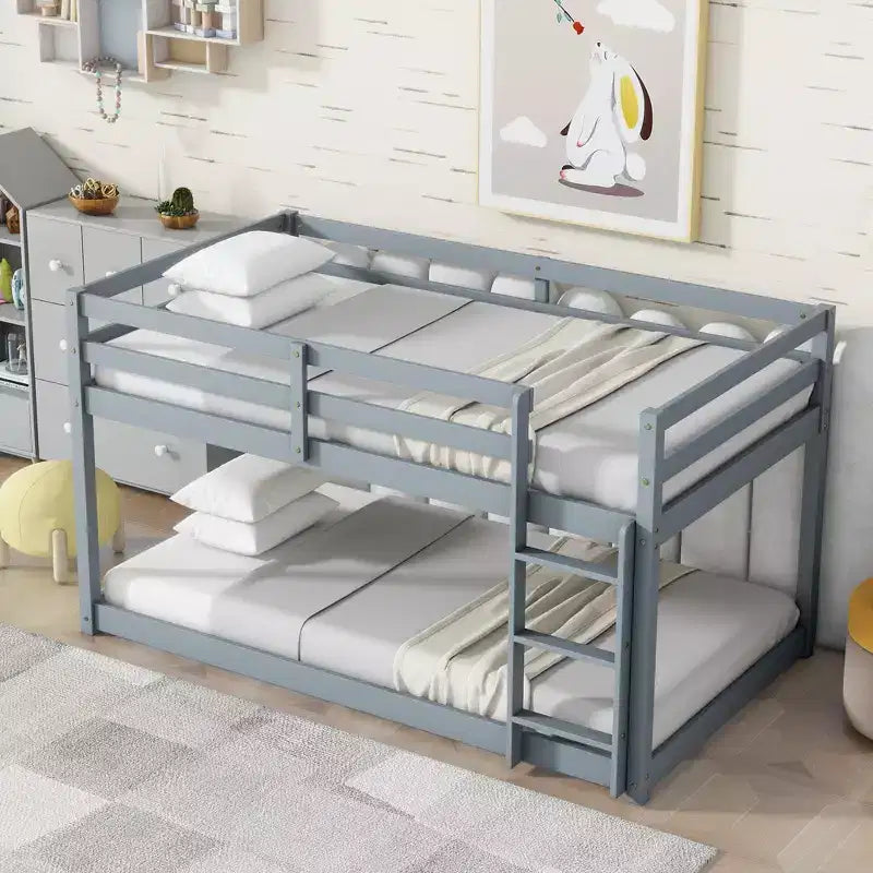 Letto a castello grigio doppio con scaletta, in legno massello, 2 posti letto