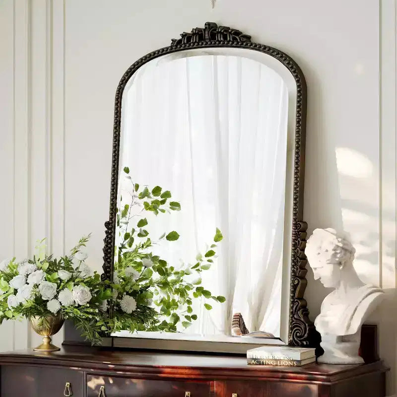 Specchio da parete dorato ad arco con perline, singolo, 40x28 pollici